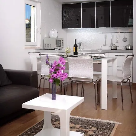 In Rogoznicko - Sibenik Riviera 36448