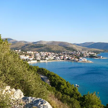 In Rogoznicko - Sibenik Riviera 36448 * Zečevo