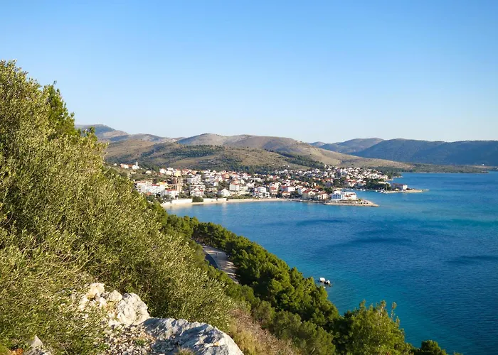 In Rogoznicko - Sibenik Riviera 36448 * Zečevo